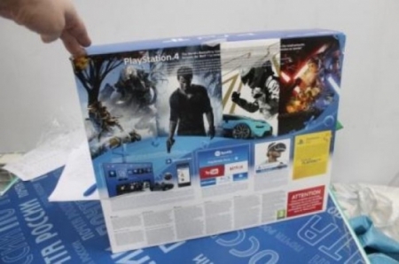Жителя Сургута оштрафуют за заказ PS4 из Германии