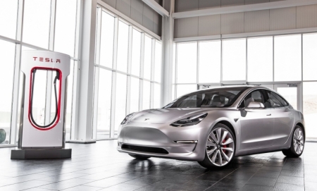 Автодайджест №411: первые экземпляры Tesla Model 3 уже выпущены / Цифровой автомобиль